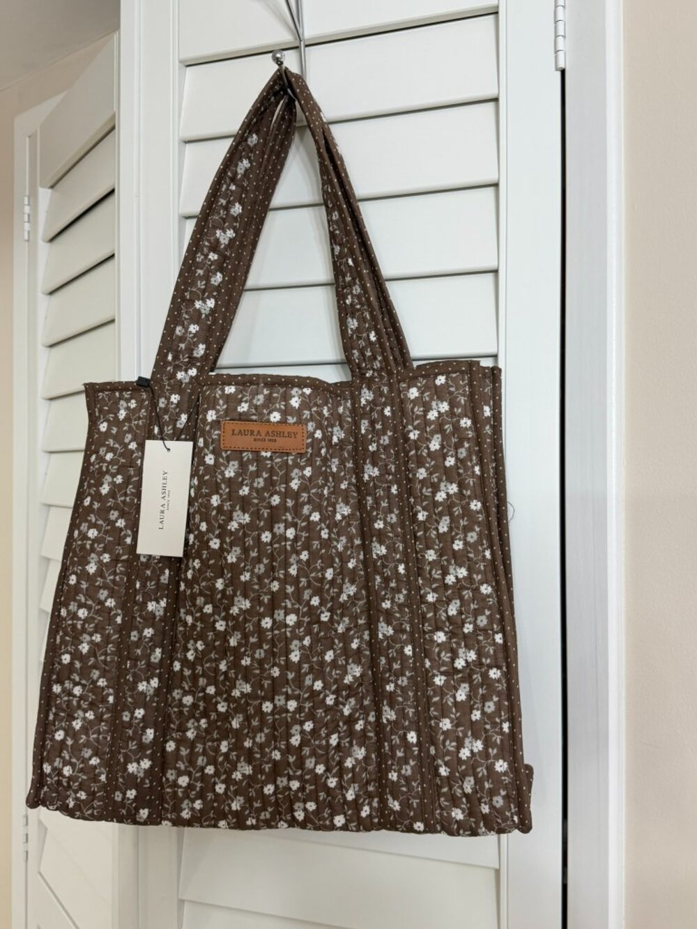 Laura Ashley Elissa Ditsy Cotton Quilted Floral Tote Bag NWT